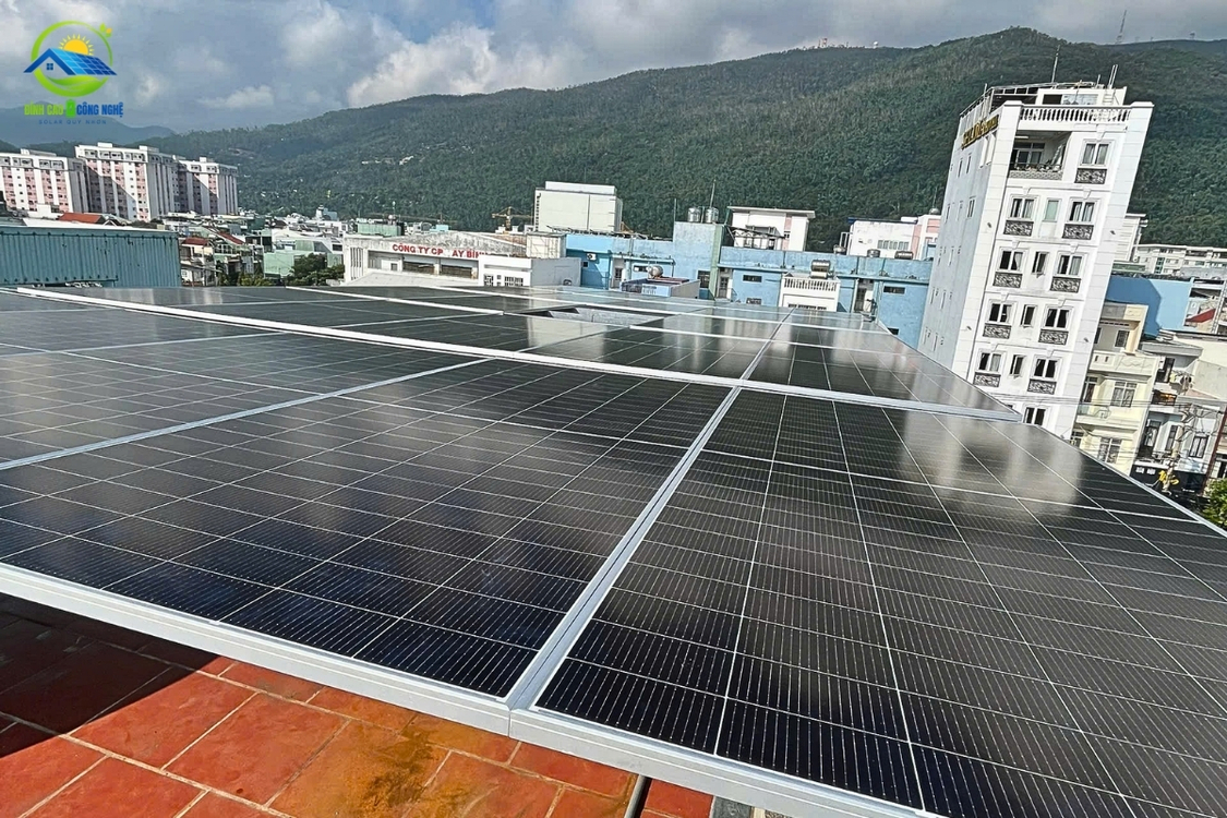 điện năng lượng mặt trời hybrid 14.6kWp