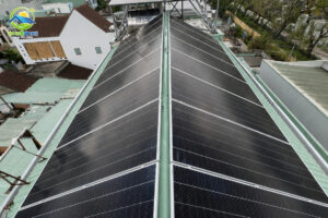 Hệ thống điện mặt trời 24.8kwp tại đường Lạc Long Quân - Quy Nhơn