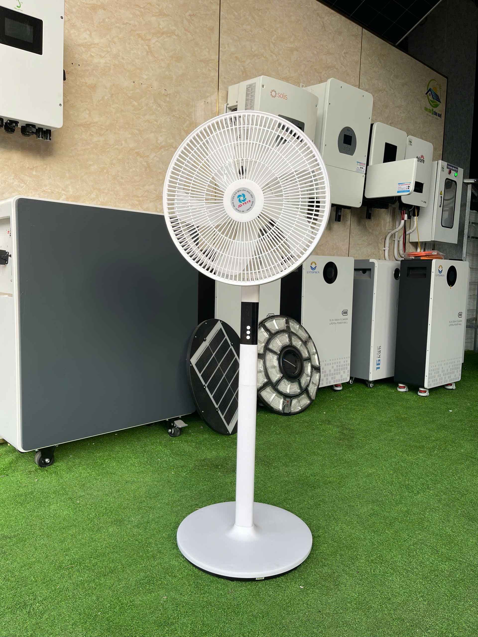 quạt cây Sinic QD-16FAN