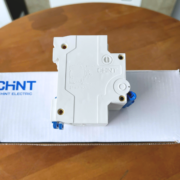 Aptomat MCB CHINT NXB-125 2P C100